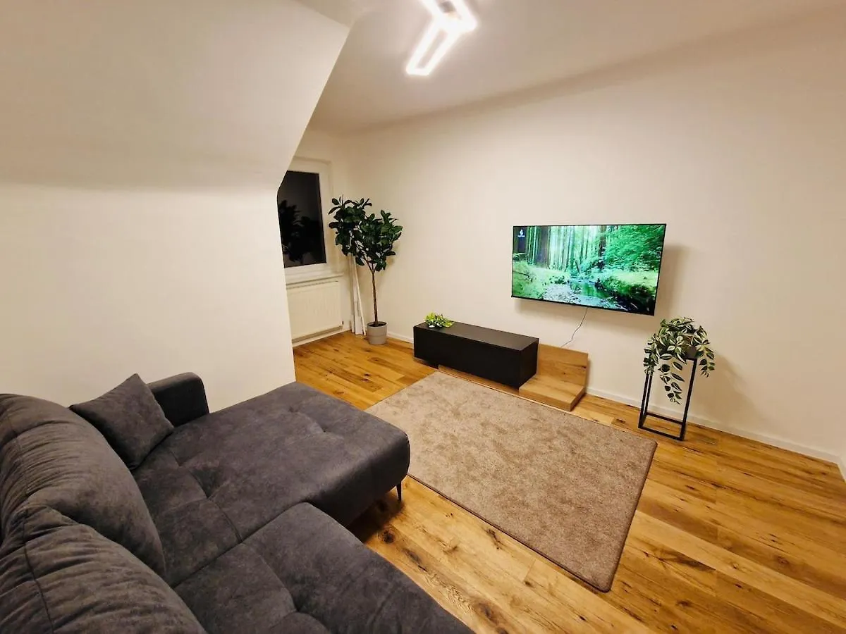 Cozy Apartment Next To Subway Station & Parking Vienna