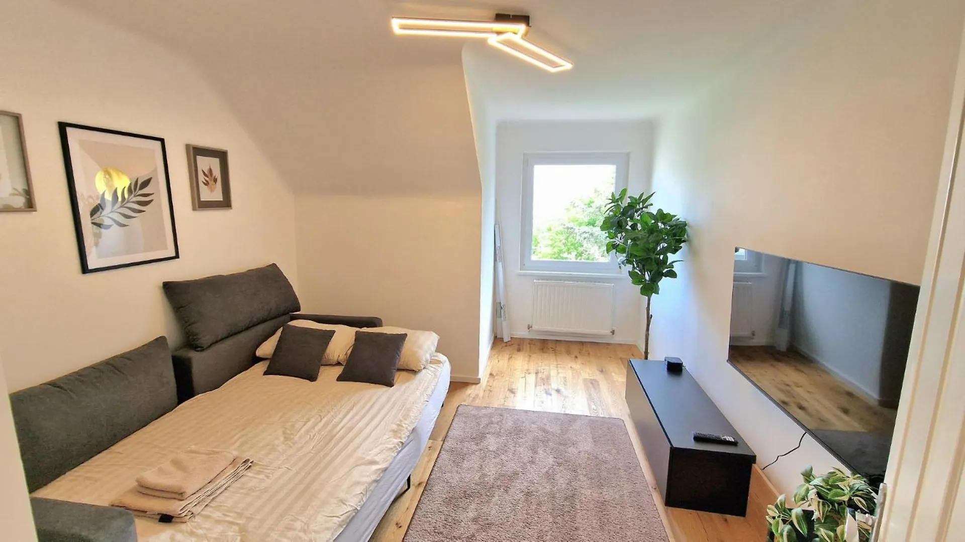 Cozy Apartment Next To Subway Station & Parking 维也纳